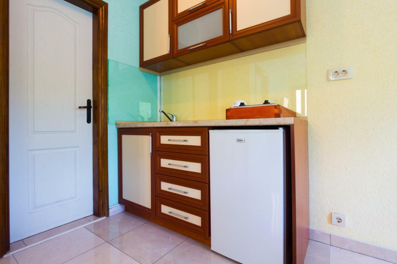 Romeo And Juliet Apartments ティヴァト エクステリア 写真